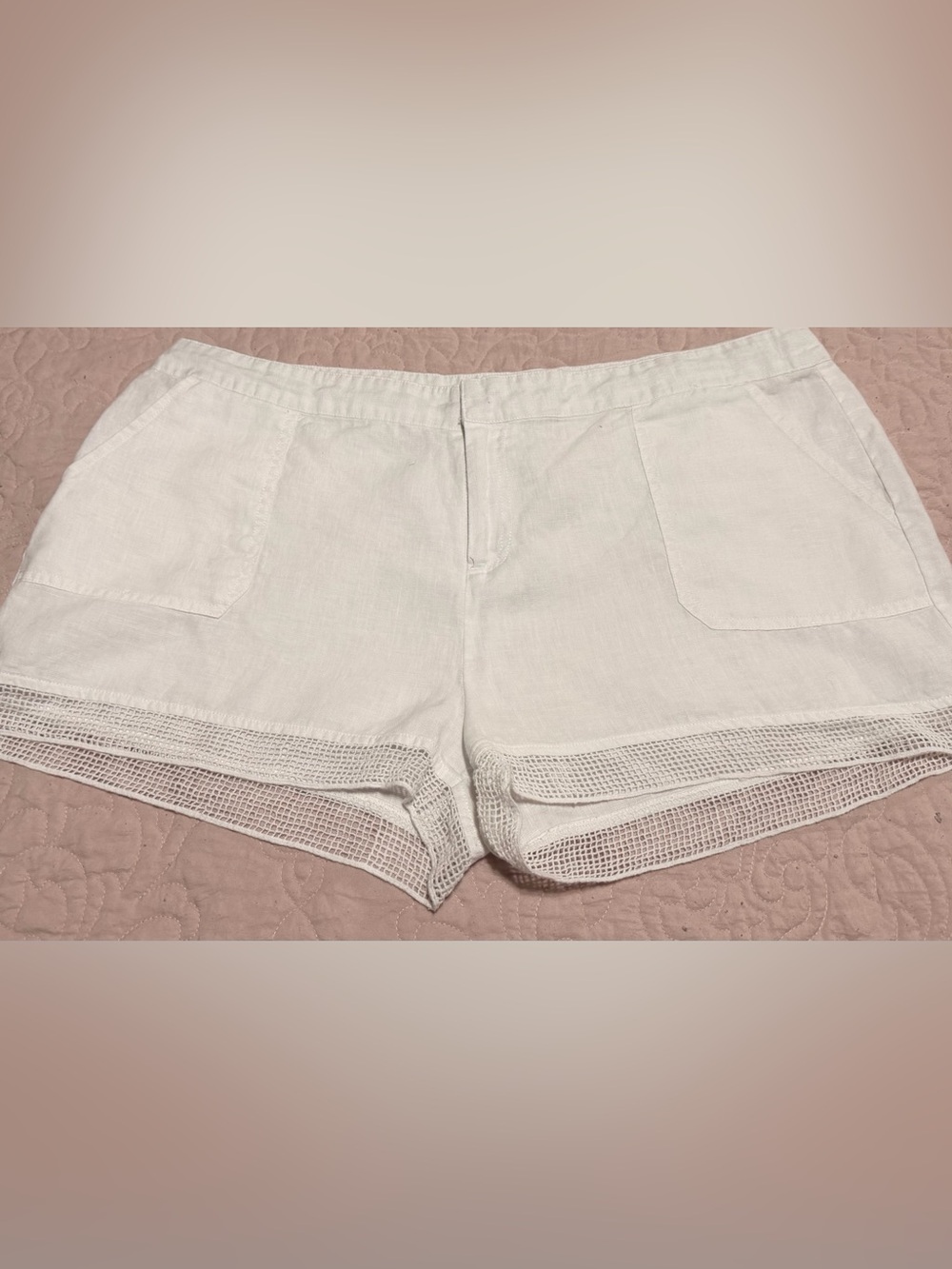 La Blanca White Linen Crochet-Trim Shorts